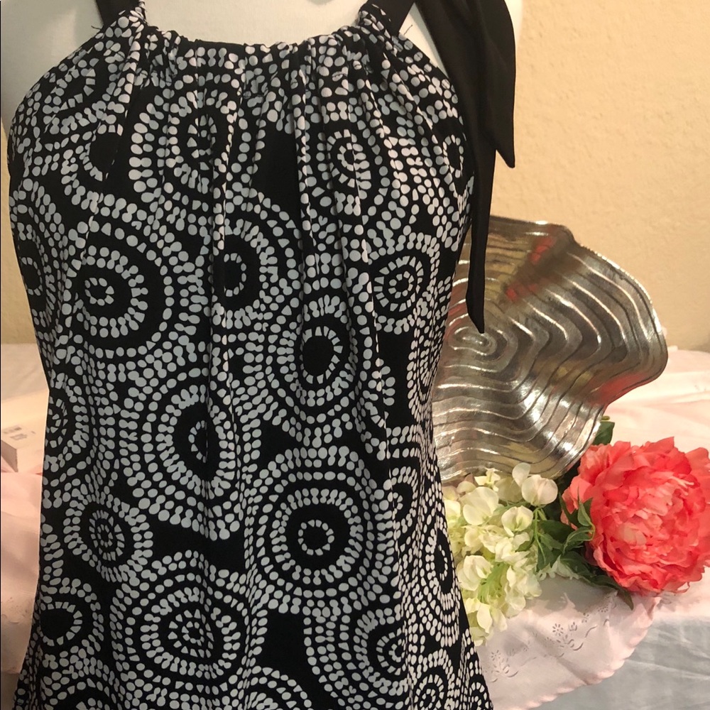 The Limited Sleeveless Top, Small